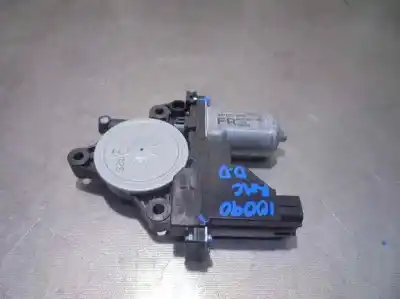 Peça sobressalente para automóvel em segunda mão Motor Elevador Vidro Dianteiro Direito por KIA CARENS (RP) D4FD Referências OEM IAM 82460A4010  