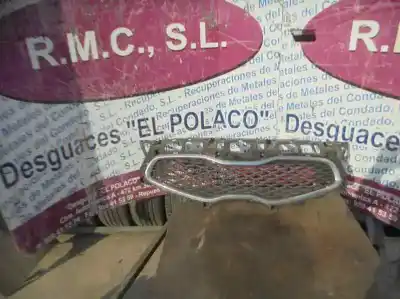 Tweedehands auto-onderdeel centrale bumpergrille voor kia carens (rp) d4fd oem iam-referenties 