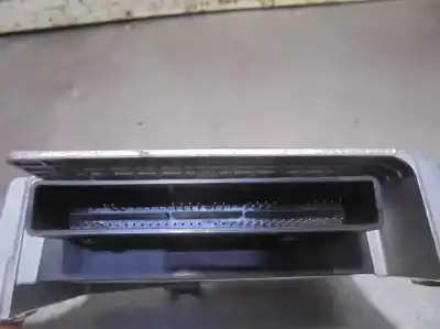 Pezzo di ricambio per auto di seconda mano centralina airbag per renault clio iii style riferimenti oem iam 8200563368  