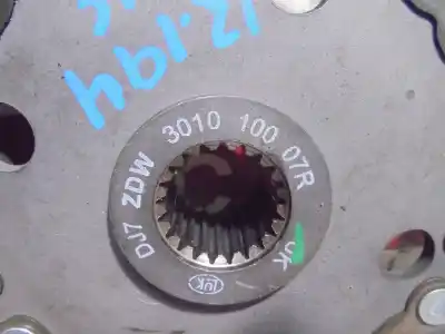 Pezzo di ricambio per auto di seconda mano kit frizione per renault clio v (bf_) 1.5 blue dci 115 (b7ad) riferimenti oem iam 302104374r  