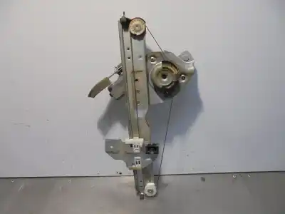 Second-hand car spare part rear left window regulator for dacia duster ambiance 4x2 oem iam references 8200733833e  