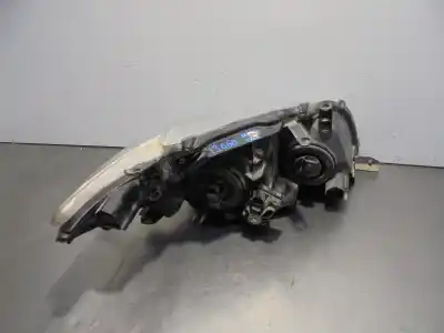 Peça sobressalente para automóvel em segunda mão farol / farolim esquerdo por toyota corolla sedán (_e15_) 2.0 d-4d (ade150) referências oem iam   
