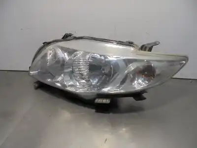 Peça sobressalente para automóvel em segunda mão farol / farolim esquerdo por toyota corolla sedán (_e15_) 2.0 d-4d (ade150) referências oem iam 