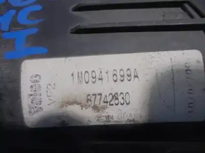 Second-hand car spare part left fog light for seat toledo ii (1m2) 1.9 tdi oem iam references 1m0941699a  