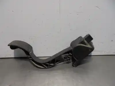 Second-hand car spare part accelerator pedal for citroen c4 picasso i monospace (ud_) 1.6 hdi oem iam references 9654725380  