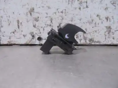 Peça sobressalente para automóvel em segunda mão botão / interruptor elevador vidro dianteiro direito por volkswagen tcross c11 advance referências oem iam 5g0959855p