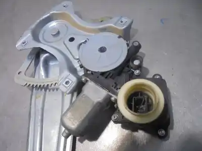 Second-hand car spare part rear left window regulator for toyota auris (e18) toyota auris oem iam references 8570102010  