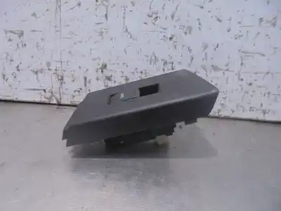 Peça sobressalente para automóvel em segunda mão botão / interruptor elevador vidro traseiro esquerdo por toyota auris (e18) toyota auris referências oem iam 7427202630