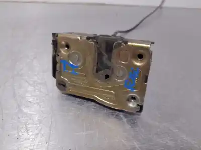 Second-hand car spare part rear left door lock for renault megane i scenic ja renault oem iam references   