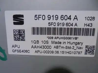 Second-hand car spare part multifunction display for seat leon (5f1) cyv oem iam references 5f0919604a  