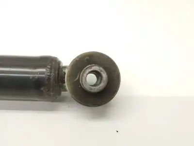 Автозапчасти б/у правый задний амортизатор за kia stonic (yb) 1.2 cvvt ссылки oem iam 55300h8600  