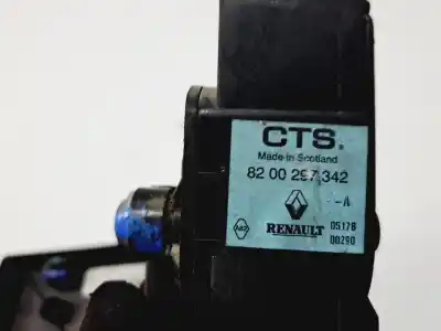Peça sobressalente para automóvel em segunda mão pedal acelerador por renault clio iii emotion referências oem iam 8200297342  