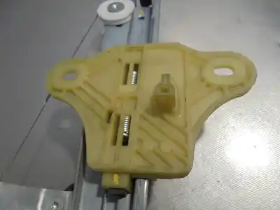 Pezzo di ricambio per auto di seconda mano alzacristalli posteriore sinistro per renault captur ii 1.0 tce riferimenti oem iam 827012973r  
