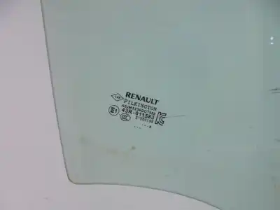 Peça sobressalente para automóvel em segunda mão vidro dianteiro direito por renault captur ii 1.0 tce referências oem iam   