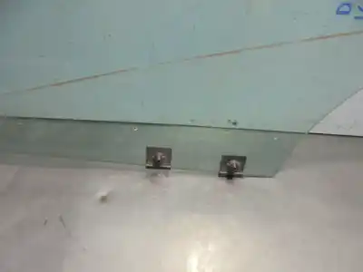 Peça sobressalente para automóvel em segunda mão vidro dianteiro esquerdo por renault captur ii 1.0 tce referências oem iam   