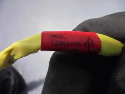 Peça sobressalente para automóvel em segunda mão espelho retrovisor direito por renault captur ii 1.0 tce referências oem iam 12863490  