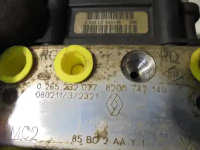 Peça sobressalente para automóvel em segunda mão abs por renault clio iii style referências oem iam 8200747140  