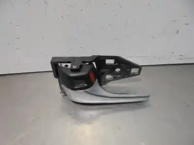 Second-hand car spare part interior left front handle for toyota rav4 (a4) 2ar oem iam references   