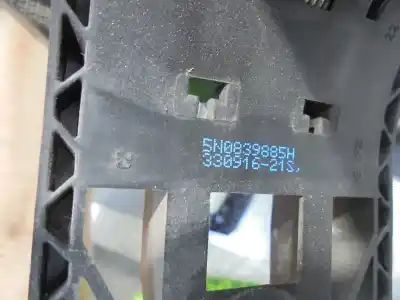Автозапчасти б/у задняя левая наружная ручка за seat leon (5f1) cxx ссылки oem iam 5n0839885h  