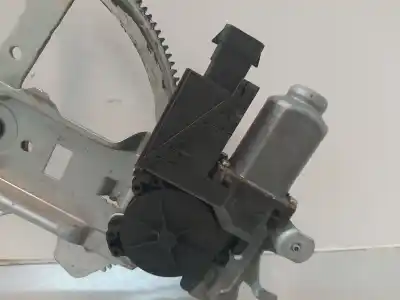 Peça sobressalente para automóvel em segunda mão elevador de vidros dianteiro direito por opel meriva enjoy referências oem iam 93389552  