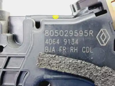 Second-hand car spare part front right door lock for renault clio v experience oem iam references 805029595r  