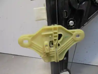 Second-hand car spare part passenger side right window regulator for renault clio v experience oem iam references 807201776r  