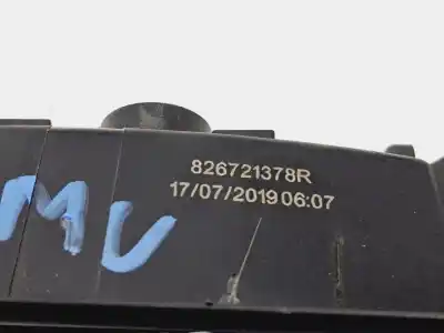 Second-hand car spare part interior right front handle for renault clio v experience oem iam references 826721378r  