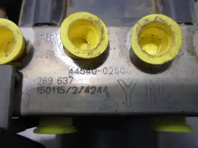 Peça sobressalente para automóvel em segunda mão abs por toyota auris (e18) toyota auris referências oem iam 4454002500  