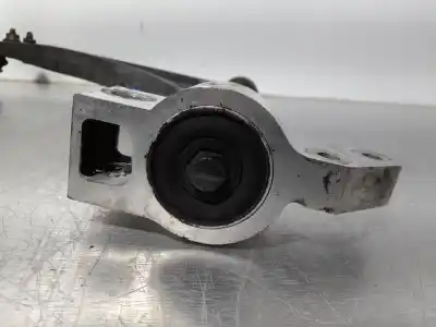 Peça sobressalente para automóvel em segunda mão braço de suspensão inferior dianteiro direito por audi a3 (8p1) 2.0 tdi 16v referências oem iam 1k0407153g  