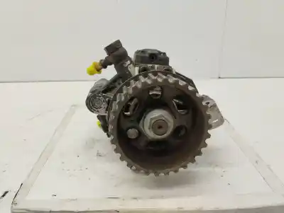 Second-hand car spare part injection pump for renault clio iii imusic confort dynamique 68 cv / 50 kw oem iam references 8200430599  