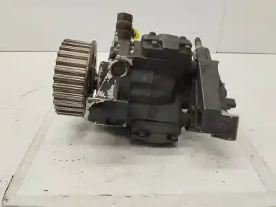 Pièce détachée automobile d'occasion POMPE À INJECTION pour RENAULT CLIO III  Références OEM IAM 8200430599  