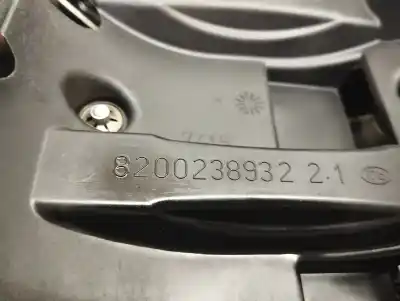 Second-hand car spare part sump for renault clio iii imusic confort dynamique 68 cv / 50 kw oem iam references 8200238932  