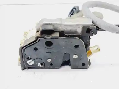 Автозапчасти б/у замок передней правой двери за audi a3 (8v1) crk ссылки oem iam 8x1837016a  