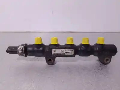 Pezzo di ricambio per auto di seconda mano rampa iniettori per ford fiesta (cbk) ghia riferimenti oem iam 9654592680