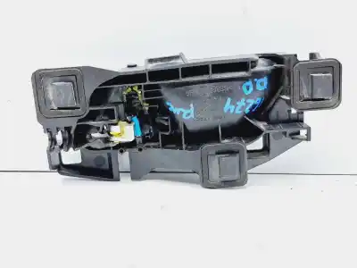 Peça sobressalente para automóvel em segunda mão puxador interior dianteiro direito por peugeot 3008 active referências oem iam 98201552w  