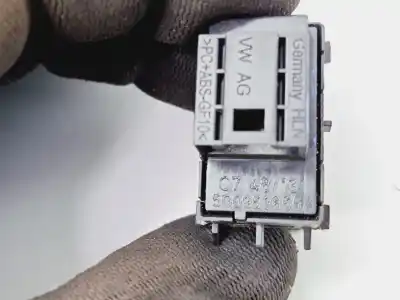 Автозапчасти б/у управление задними правыми стеклами за seat leon (5f1) reference ссылки oem iam 5g0959855a  
