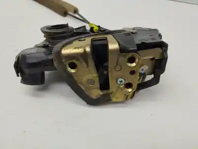 Second-hand car spare part left front door lock for toyota corolla (e12) 1cdftv oem iam references   
