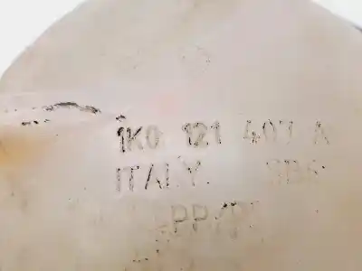 Автозапчасти б/у расширительный депозит за volkswagen caddy profesional (sa) (03.2015) dfs ссылки oem iam 1k0121407a  