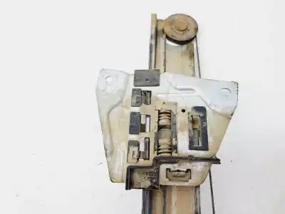 Second-hand car spare part passenger side right window regulator for mitsubishi montero (v80/v90) 4m41 oem iam references 0620200700  