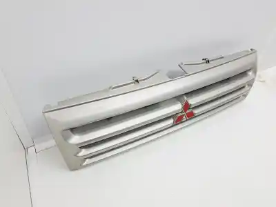 Second-hand car spare part front grille for mitsubishi montero io i (h6_w, h7_w) 1.8 (h76w, h66w) oem iam references 123456789012  