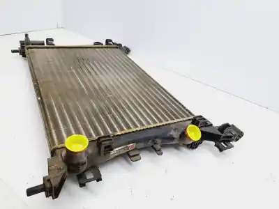 Pezzo di ricambio per auto di seconda mano radiatore d acqua per opel corsa d 1.4 lpg (l08.l68) riferimenti oem iam 55701408  