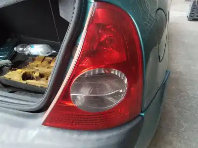 Автозапчасти б/у правый задний фонарь за renault clio ii fase ii b cb0 luxe privilege ссылки oem iam 8200071414  