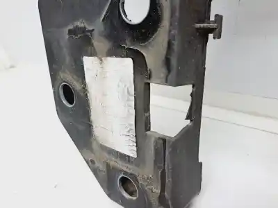 Second-hand car spare part front panel for renault clio iii emotion oem iam references 8200290143  