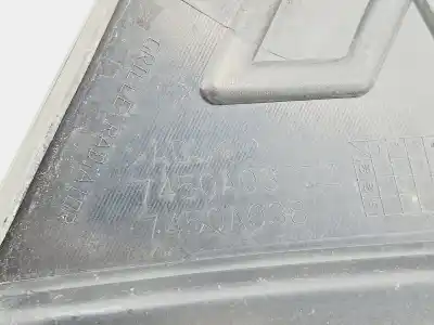 Автозапчастина б/у передня решіта для mitsubishi outlander (cw0) 2.0 di-d intense plus посилання на oem iam 7450a037zz  