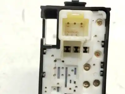 Second-hand car spare part right front power window switch for toyota auris (e18) toyota auris oem iam references 192801  