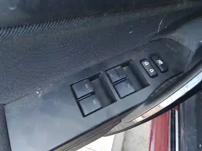 Second-hand car spare part left front power window switch for toyota auris (e18) toyota auris oem iam references 515220  