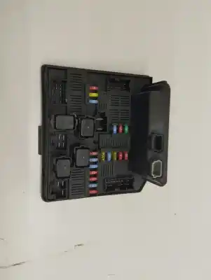 Second-hand car spare part FUSE BOX UNIT for RENAULT KOLEOS  OEM IAM references 284B7JY00A  