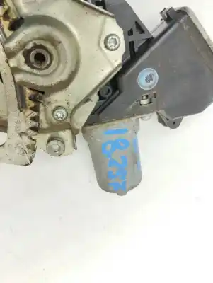 Автозапчасти б/у регулятор стекла переднего левого за toyota rav4 (a3) 2ad ссылки oem iam 2252010540  