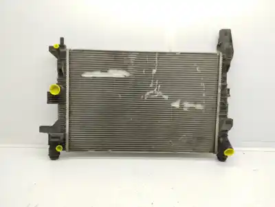 Peça sobressalente para automóvel em segunda mão radiador de água por ford focus iii sedán 1.6 tdci referências oem iam bv618005bd