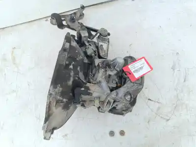 Second-hand car spare part gearbox for opel corsa c (x01) 1.2 twinport (f08, f68) oem iam references b26443f13c394  